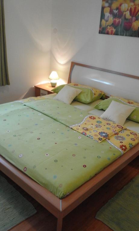Apartment Laura Пореч Екстер'єр фото