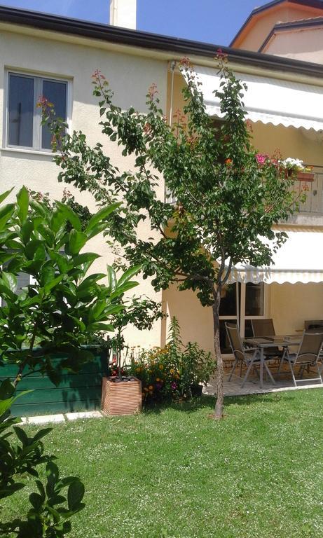 Apartment Laura Пореч Екстер'єр фото